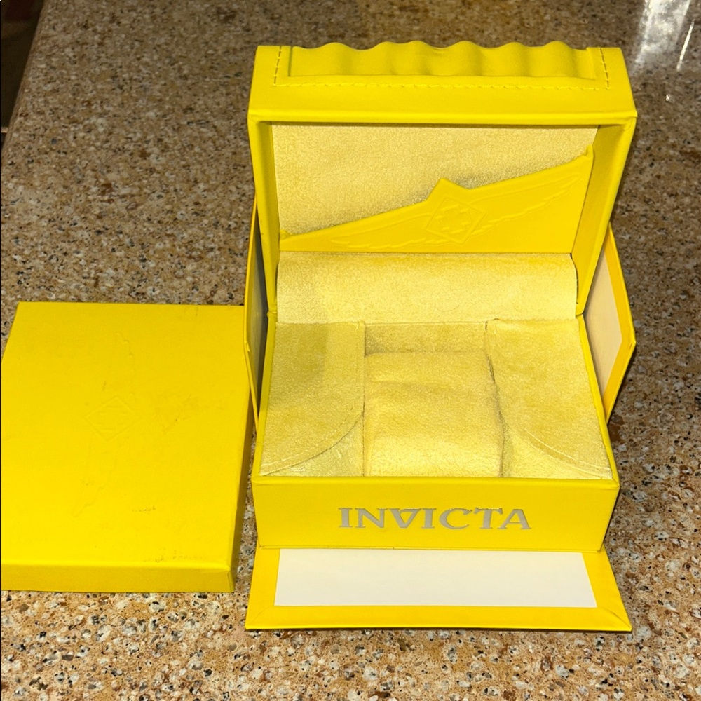Invicta watch box